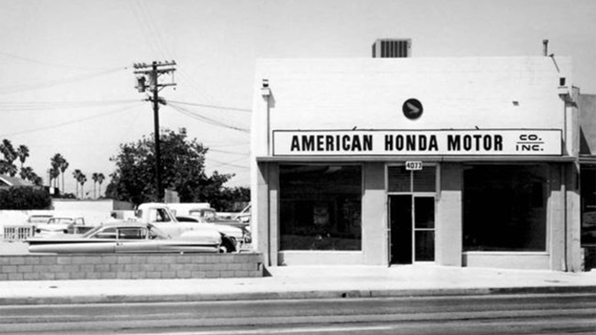 AMERIKKA- LAINEN UNELMA