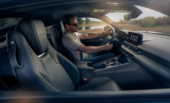 Täynnä ominaisuuksia pitkille välimatkoille