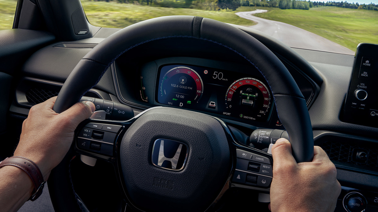 10,2” digitaalinen mittaristo